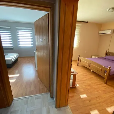 Pasarela Apartment Apartment *
